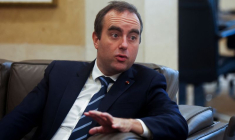 Le ministre français de la Défense Sébastien Lecornu