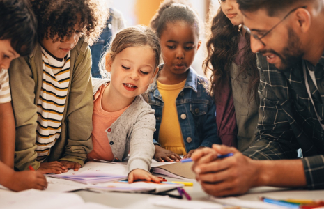 L’éducation financière peut être un facteur de lutte contre les inégalités. (Crédits: Adobe Stock)