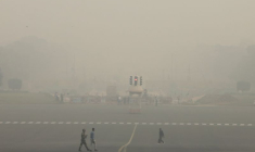 INDE: LA COUR SUPRÊME IMPOSE LE TÉLÉTRAVAIL À NEW DELHI EN RAISON DE LA POLLUTION DE L'AIR