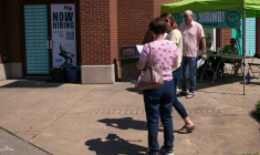 Une journée d'embauche pour un restaurant Green District, à Louisville