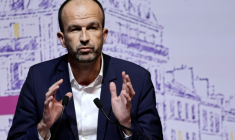 Le coordinateur de La France insoumise, Manuel Bompard, le 30 janvier 2026 à Paris ( AFP / STEPHANE DE SAKUTIN )