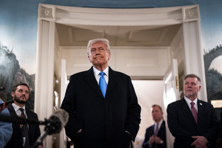 Donald Trump à Washington, aux États-Unis, le 11 février 2025. ( GETTY IMAGES NORTH AMERICA / AL DRAGO )