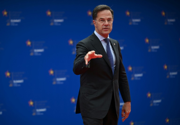 Le secrétaire général de l'Otan, Mark Rutte, arrive au sommet de la Communauté politique européenne à Tirana, en Albanie, le 16 mai 2025 ( AFP / Armend NIMANI )