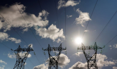 FRANCE: VERS DE NOUVELLES MESURES FACE À LA HAUSSE DES PRIX DE L'ÉNERGIE, DIT MACRON