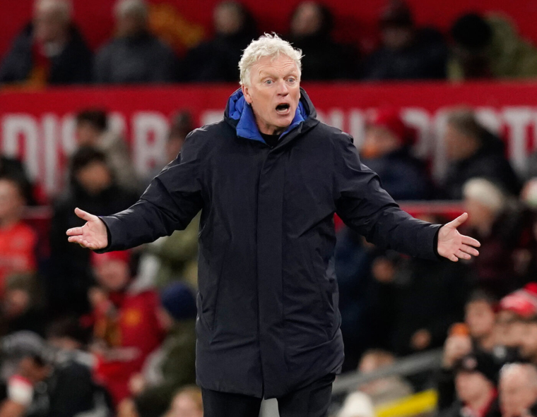 «J'aime bien voir mes joueurs se battre entre eux », estime David Moyes