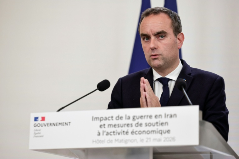 Le Premier ministre Sébastien Lecornu lors d'une conférence de presse à Paris, le 21 mai 2026 ( AFP / STEPHANE DE SAKUTIN )