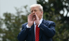 Le président américain Donald Trump à la Maison Blanche le 5 aoûr 2025 ( AFP / Brendan SMIALOWSKI )