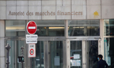 FRANCE: UN PRÉSIDENT PAR INTÉRIM NOMMÉ À L'AMF EN REMPLACEMENT D'OPHÈLE