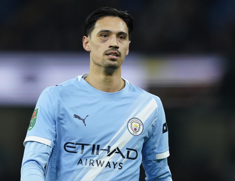 Caissier chez Aldi et joueur de district : Tijjani Reijnders raconte ses souvenirs dans le dernier So Foot