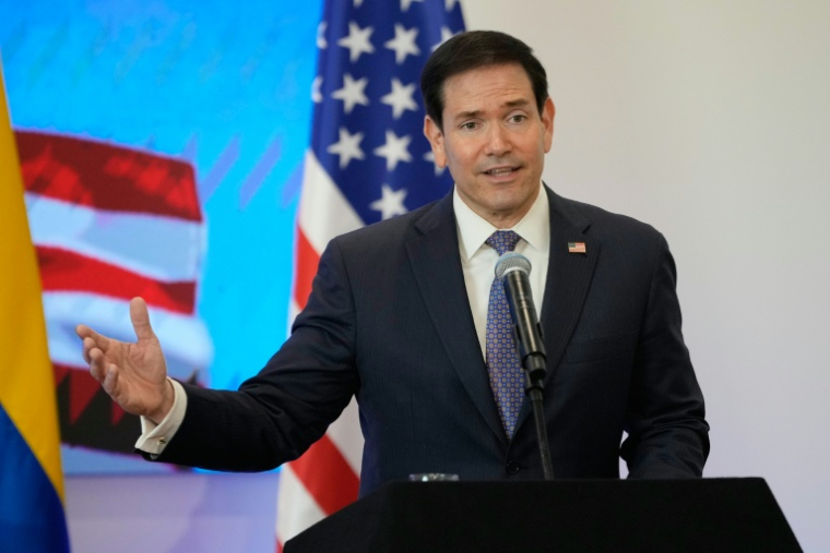 Le secrétaire d'Etat américain Marco Rubio tient une conférence de presse lors d'une cérémonie de signature d'accords bilatéraux avec le président colombien Abelardo de la Espriella (hors-champ) à Barranquilla, en Colombie, le 8 septembre 2026 ( POOL / Fernando Vergara )