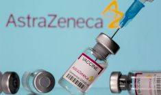 ASTRAZENECA NE DOIT PLUS EXPORTER DE VACCINS AVANT D'AVOIR LIVRÉ L'UE, DIT VON DER LEYEN