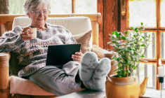 Le viager, une bonne solution pour les deux parties-iStock-lucigerma