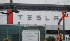 TESLA A DEMANDÉ UNE LICENCE POUR ÊTRE FOURNISSEUR D'ÉNERGIE AU ROYAUME-UNI