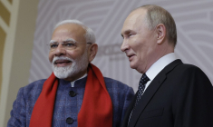 Narendra Modi et Vladimir Poutine à Kazan, en Russie, le 22 octobre 2024. ( POOL / MAXIM SHEMETOV )