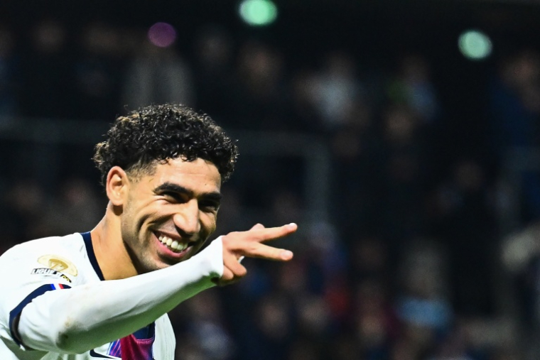 Le défenseur marocain du Paris SG Achraf Hakimi a inscrit un triplé contre Le Havre en match de la 9e journée de Ligue 1 le 30 octobre 2026 au Havre ( AFP / Guillaume SALIGOT )