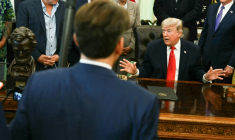 Donald Trump dans le bureau ovale, le 11 juin 2026. ( AFP / Kent NISHIMURA )