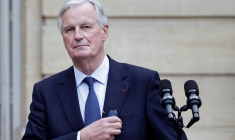 Le Premier ministre français Michel Barnier, lors de la cérémonie de passation de pouvoir