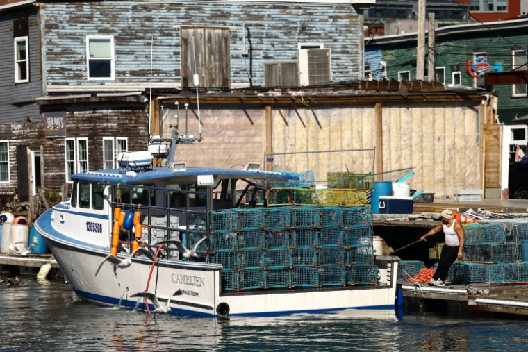 Un bateau de pêche rentre au port de Portland, dans le Maine (nord-est des États-Unis) après une matinée en mer, le 12 octobre 2026 ( AFP / CHARLY TRIBALLEAU )