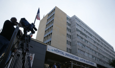 GILETS JAUNES: L'INTRUSION DANS UN HÔPITAL FAIT DÉBAT