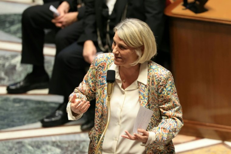 La ministre de la Santé Stéphanie Rist à l'Assemblée nationale le 9 décembre 2025 ( AFP / Alain JOCARD )