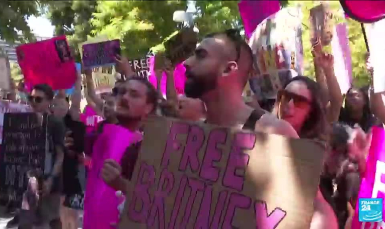 "Traumatisée", Britney Spears demande à un tribunal de lever sa tutelle