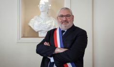 Le maire RN de Carcassonne, Christophe Barthès, à Carcassonne le 29 mars 2026 ( AFP / Valentine CHAPUIS )