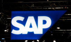Un logo sur l'espace d'exposition SAP