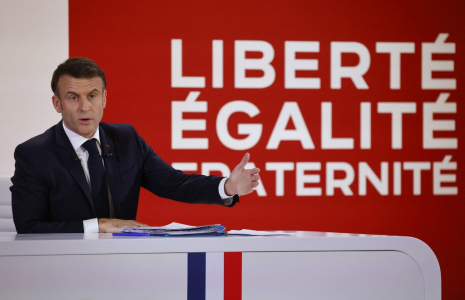 Emmanuel Macron à Paris, le 16 janvier 2024. ( AFP / LUDOVIC MARIN )