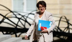 La ministre de l'Agriculture, Annie Genevard, arrive à l'Elysée, le 26 mai 2026 à Paris ( POOL / Tom Nicholson )
