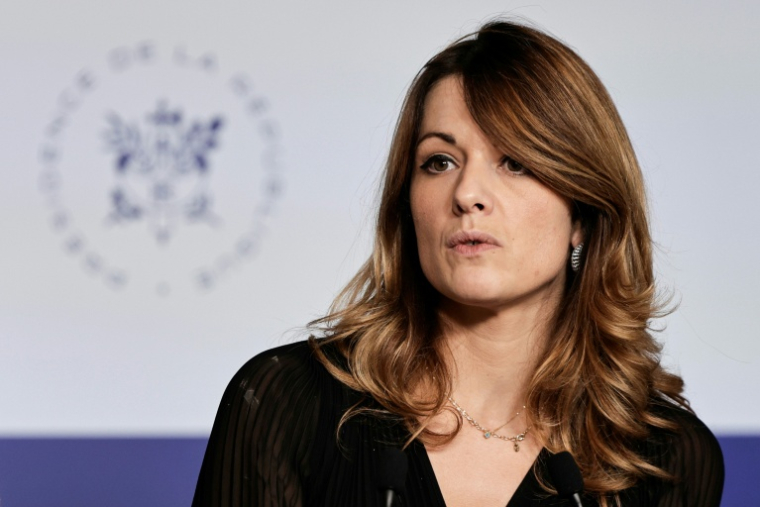 La porte-parole du gouvernement Maud Bregeon le 22 décembre 2025, à Paris ( AFP / STEPHANE DE SAKUTIN )