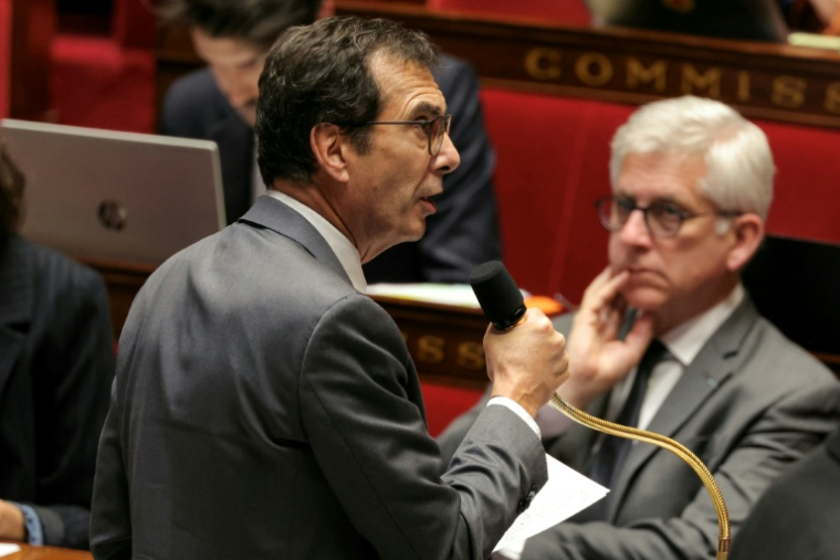Le ministre du Travail Jean-Pierre Farandou à l'Assemblée nationale, le 12 novembre 2025 ( AFP / Thomas SAMSON )