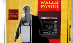Un distributeur de billets de la banque Wells Fargo & Co.