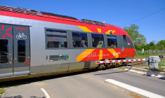 Mesurer l’efficacité des lignes régionales et comparer les performances des différents opérateurs ferroviaires, un défi pour les Régions. (crédit: Adobe Stock)