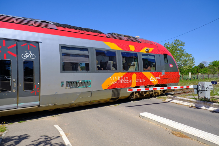 Mesurer l&rsquo;efficacit&eacute; des lignes r&eacute;gionales et comparer les performances des diff&eacute;rents op&eacute;rateurs ferroviaires, un d&eacute;fi pour les R&eacute;gions. (cr&eacute;dit: Adobe Stock)