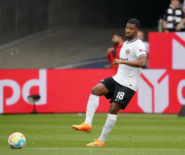 Bordeaux s'offre un ancien espoir du foot français