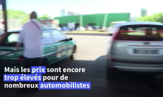 Prix des carburants: les Français essaient de limiter leur consommation d'essence
