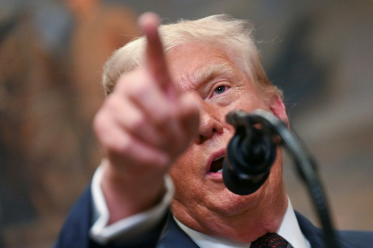 Le président américain Donald Trump s'exprime à la Maison-Blanche, le 31 juillet 2025 à Washington ( AFP / Jim WATSON )