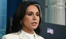 Tulsi Gabbard, directrice du renseignement américain, lors d'un point presse à la Maison Blanche, le 22 juillet 2025 à Washington ( AFP / ANDREW CABALLERO-REYNOLDS )
