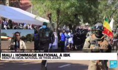 Hommage national à Ibrahim Boubacar Keita : début du deuil national de trois jours