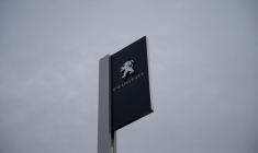 PSA ENVISAGE DE CÉDER UNE PARTIE DU CENTRE DE R&D D'OPEL