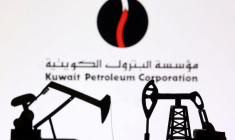 L'illustration montre des vérins de pompe à pétrole imprimés en 3D et le logo de la Kuwait Petroleum Corporation (KPC)