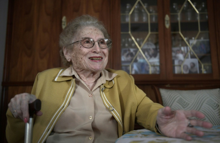 Rosa Tarlovsky de Roisinblit à Buenos Aires le 20 juillet 2016 ( AFP / JUAN MABROMATA )