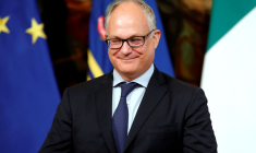 LE MINISTRE ITALIEN DE L'ECONOMIE SATISFAIT DE LA FUSION PSA-FIAT CHRYSLER