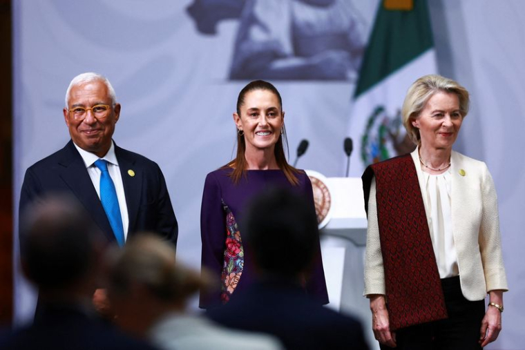 Le président mexicain Sheinbaum, le président de la Commission européenne von der Leyen et le président du Conseil européen Costa se rencontrent à Mexico