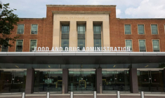 Photo d'archives : Une vue montre le siège de la Food and Drug Administration (FDA) à Silver Spring