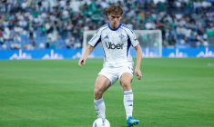 Nico Paz va finalement rester avec Fabregas