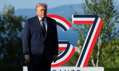 Le président américain Donald Trump au sommet du G7 à Evian, le 15 juin 2026 en France ( AFP / Ludovic MARIN )