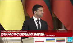 REPLAY - Le président ukrainien Volodymyr Zelensky s'exprime sur l'intervention russe en Ukraine