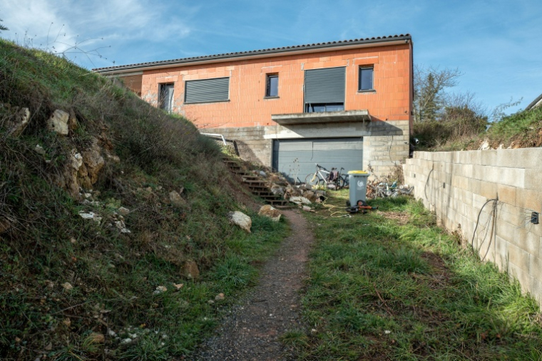 La maison de Delphine et Cédric Jubillar à Cagnac-les-Mines, le 22 décembre 2020 ( AFP / Fred SCHEIBER )