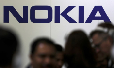 NOKIA PRÉVOIT UN REDRESSEMENT DE SA MARGE, LE PLAN STRATÉGIQUE PREND FORME